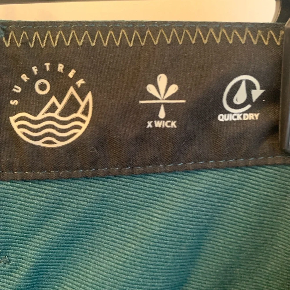 Men's Forest Green Quick Dry Shorts Size 34